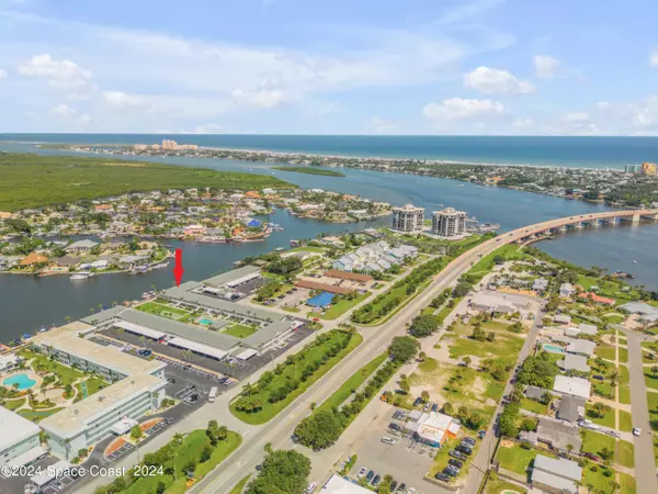 New Smyrna Beach, FL 32169,335 N Causeway #A2