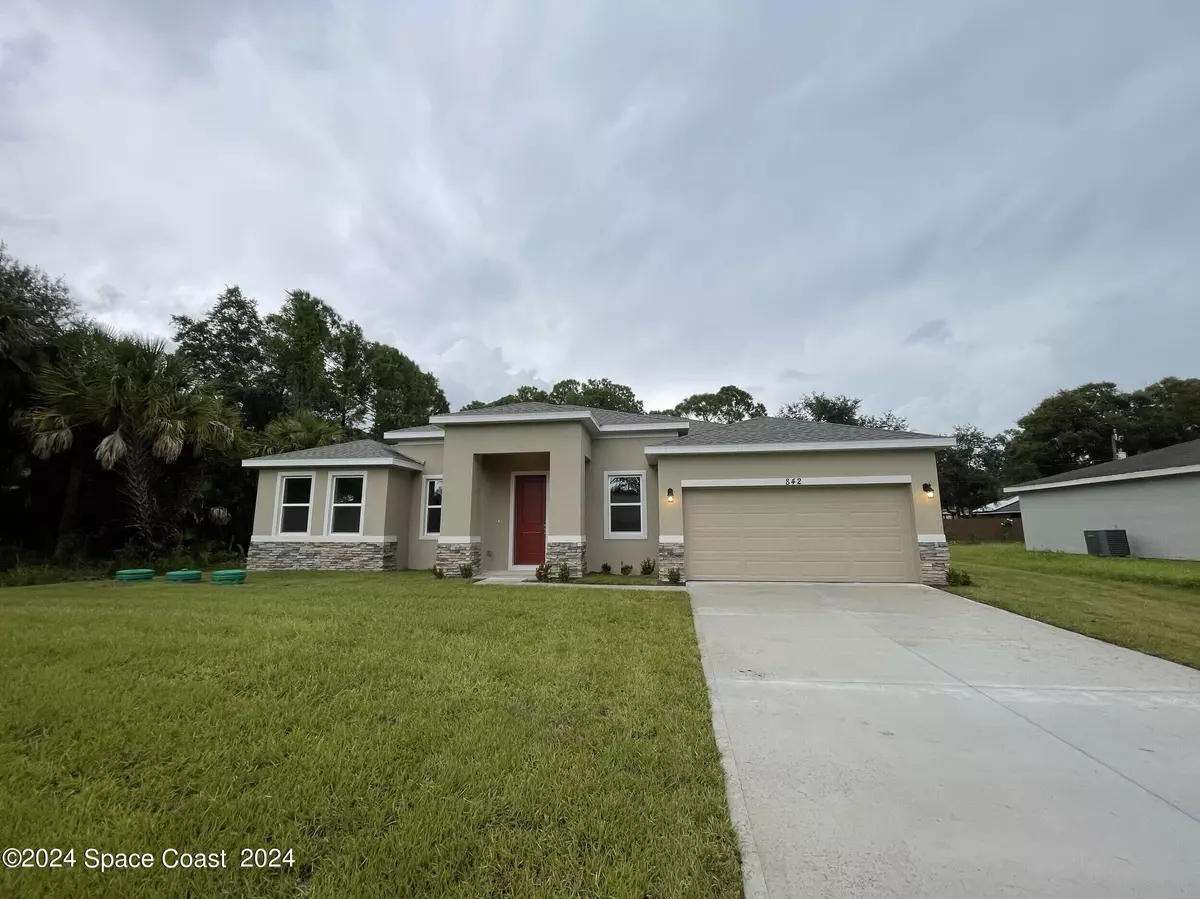 Palm Bay, FL 32907,842 Angelico RD NW