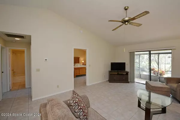 Melbourne, FL 32935,2637 Elliot WAY #4