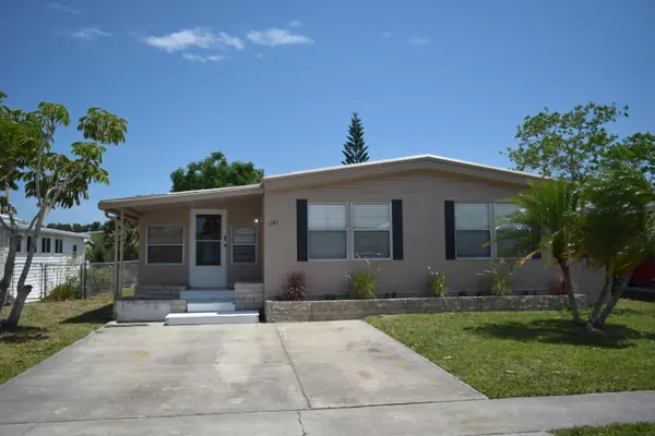 1781 Live Oak ST NE, Palm Bay, FL 32905