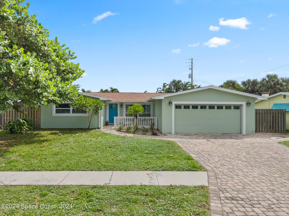 Indialantic, FL 32903,185 Coral WAY