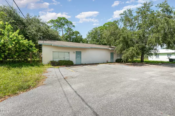 Titusville, FL 32780,1228 S Hopkins AVE W