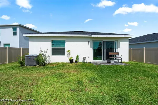 Palm Bay, FL 32908,1447 Colebrook CIR SW