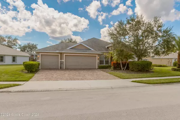 2842 Galindo CIR, Melbourne, FL 32940