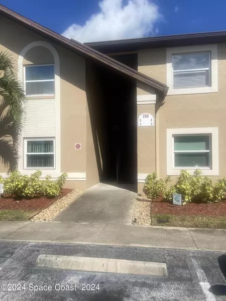 290 Spring Drive DR #4, Merritt Island, FL 32953