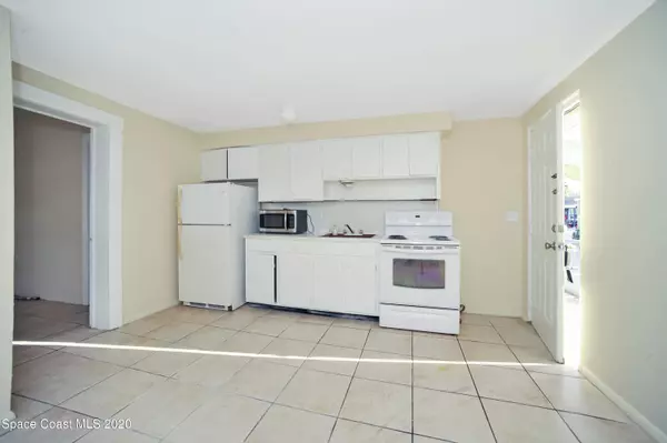 Melbourne, FL 32935,1420 Avocado AVE #5