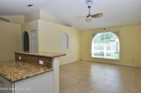 Palm Bay, FL 32907,1239 Hedgecoth ST NW