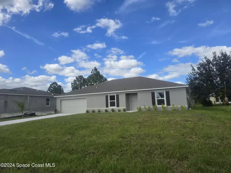 427 Fountain ST SW, Palm Bay, FL 32908