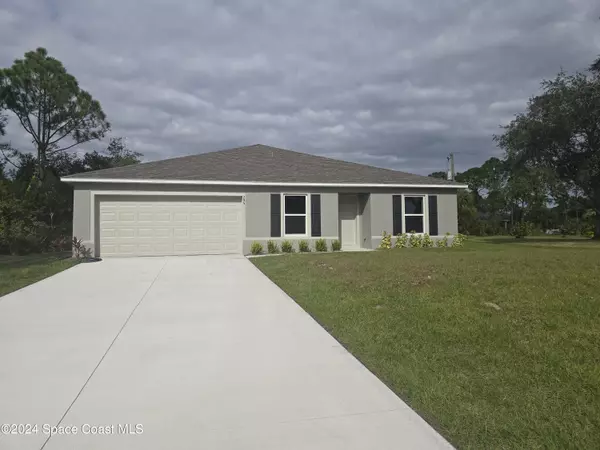 295 Crescent ST SE, Palm Bay, FL 32909