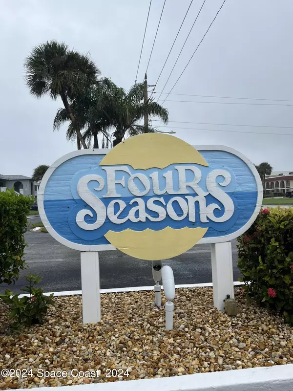 Cocoa Beach, FL 32931,3799 S Banana River Blvd #104