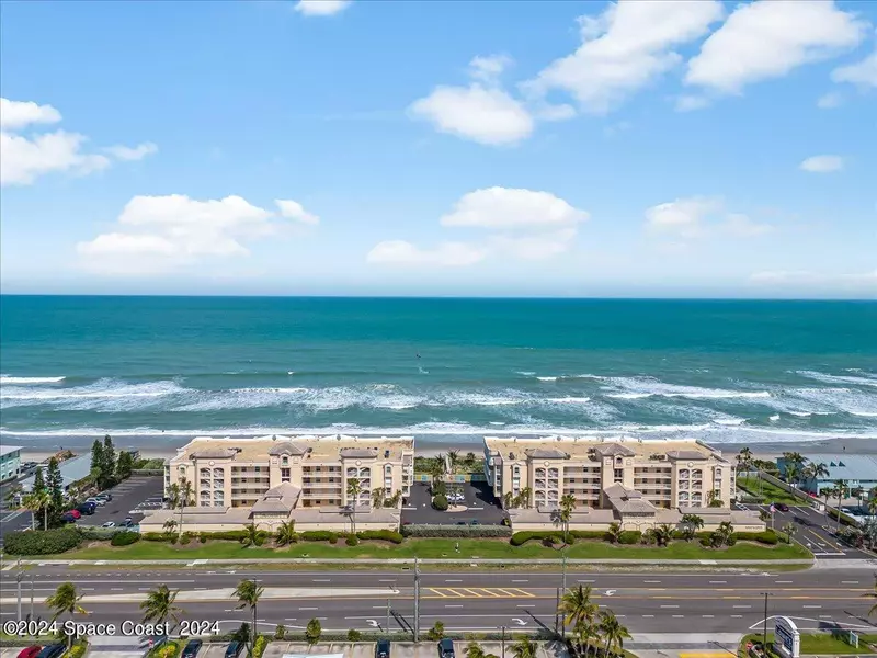 1907 Highway A1a #103, Indian Harbour Beach, FL 32937