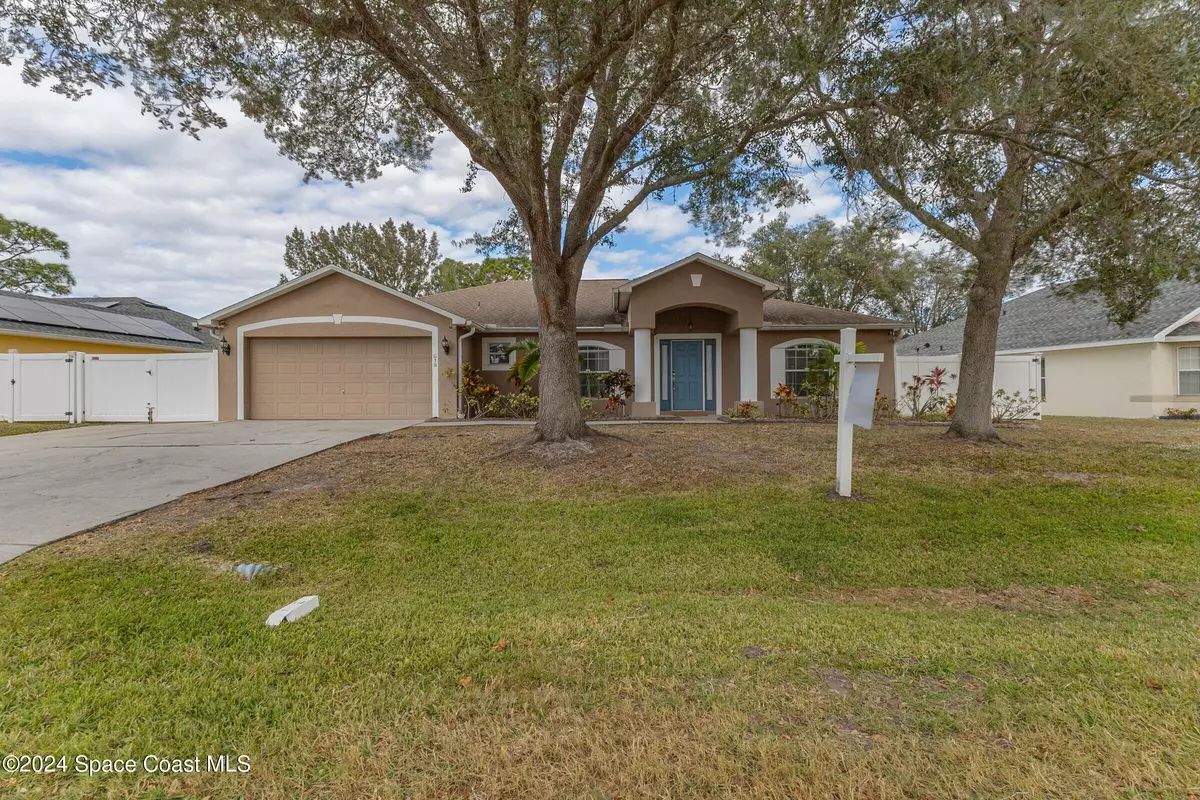 Palm Bay, FL 32907,613 Belvedere RD NW