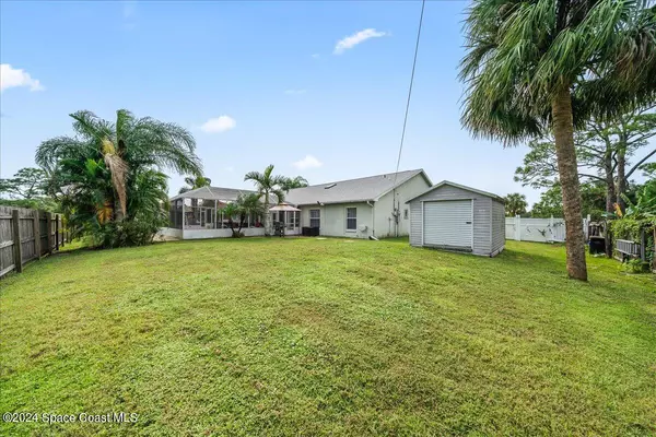 Palm Bay, FL 32907,1061 Pembroke AVE NE