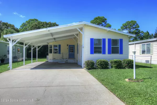 1028 Sebastian RD, Barefoot Bay, FL 32976