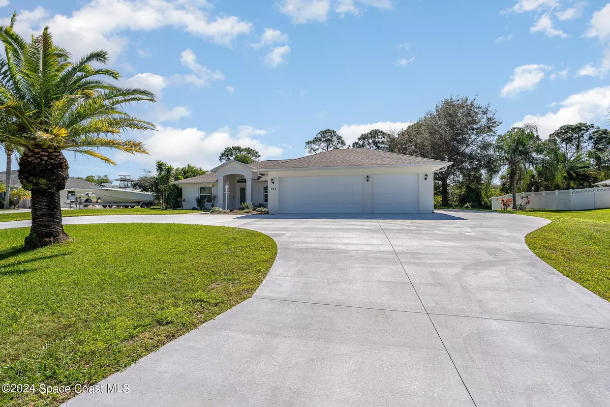 Sebastian, FL 32958,784 Holden AVE