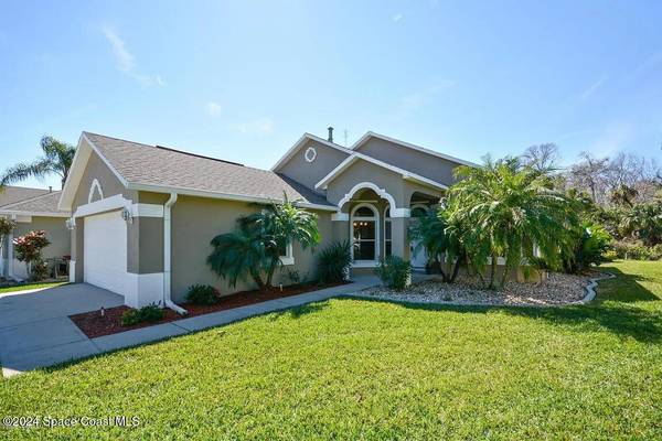 1674 Ficus Point DR, Melbourne, FL 32940