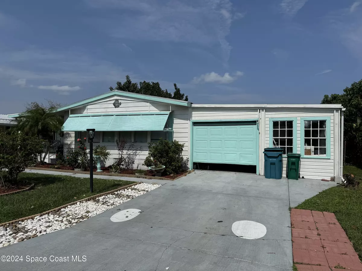 Barefoot Bay, FL 32976,912 Spruce ST