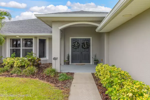215 Cavalier ST,  Palm Bay,  FL 32909