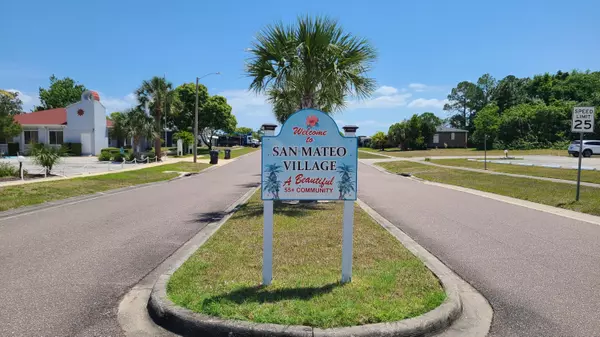 Titusville, FL 32780,5006 Santa Barbara AVE