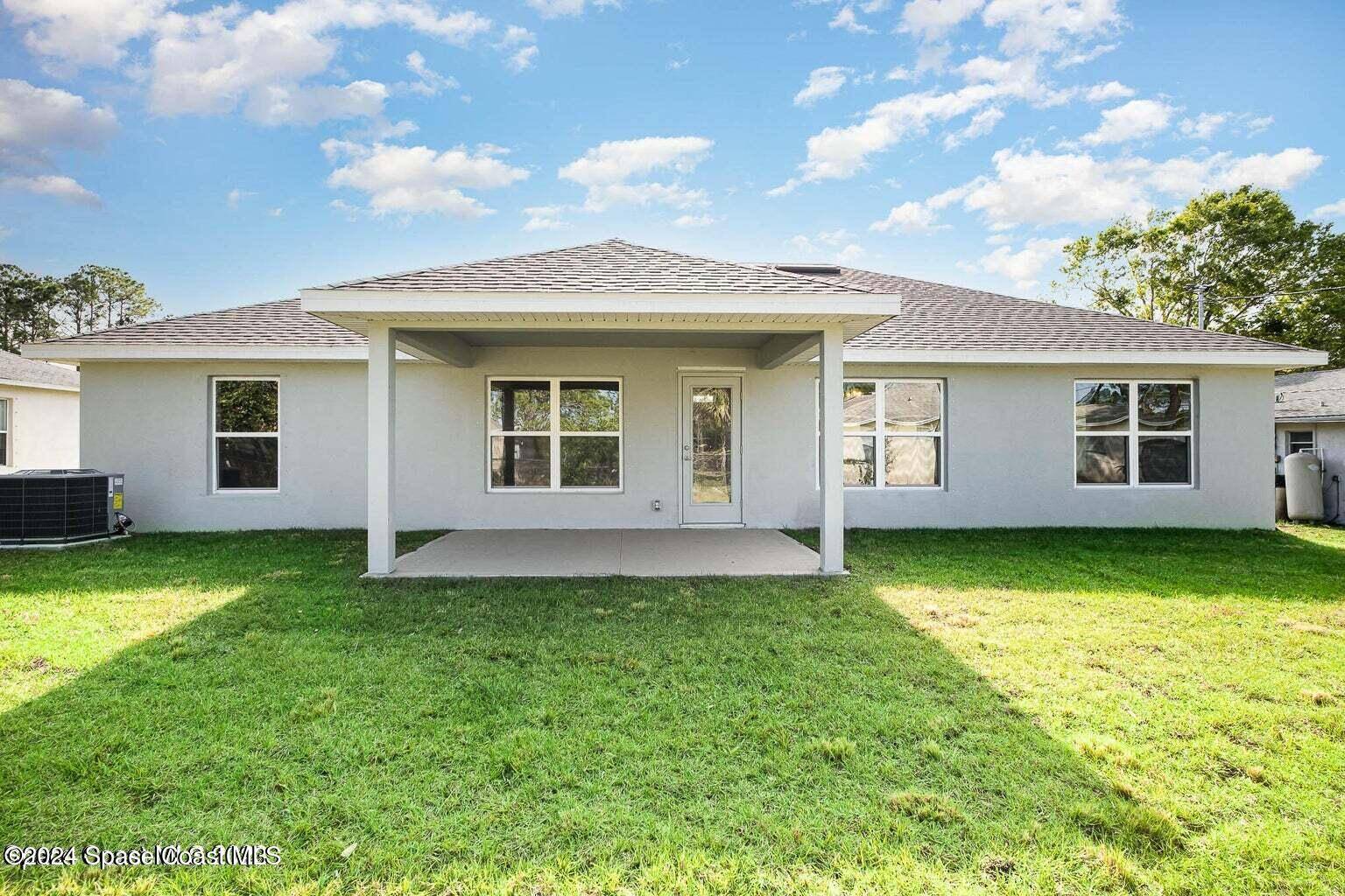 Palm Bay, FL 32909,930 San Filippo DR SE