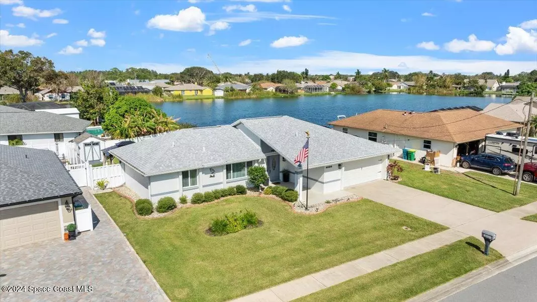 2800 Raintree Lake CIR, Merritt Island, FL 32953