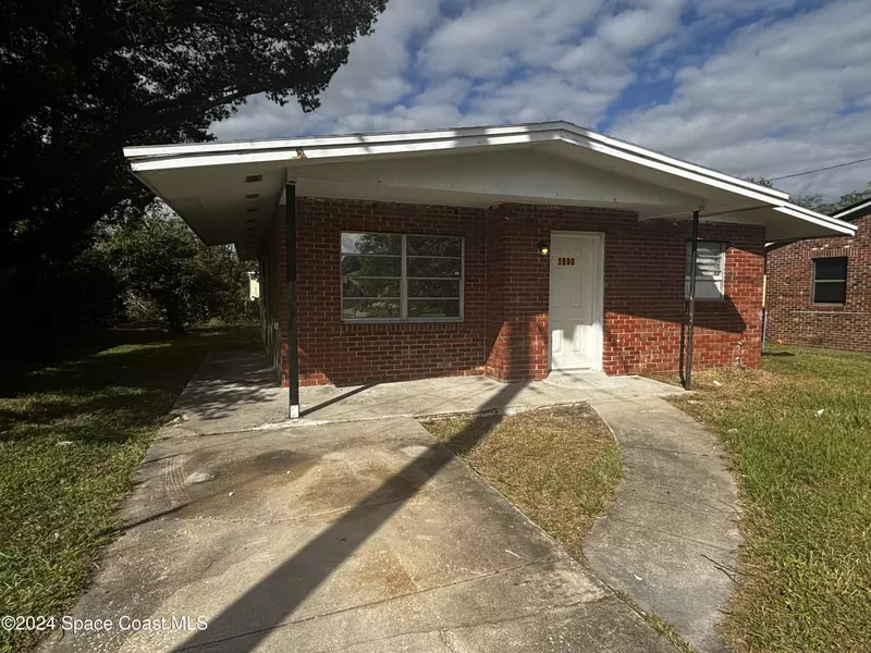 1590 De Leon AVE, Titusville, FL 32780