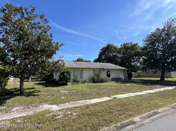 Palm Bay, FL 32905,827 Hampton DR NE