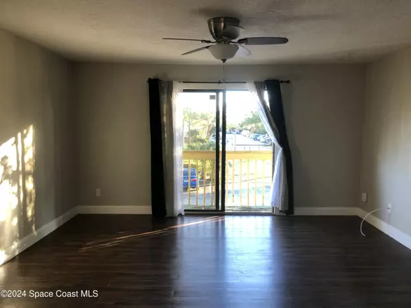 Palm Bay, FL 32905,2101 Forest Knoll DR NE #201