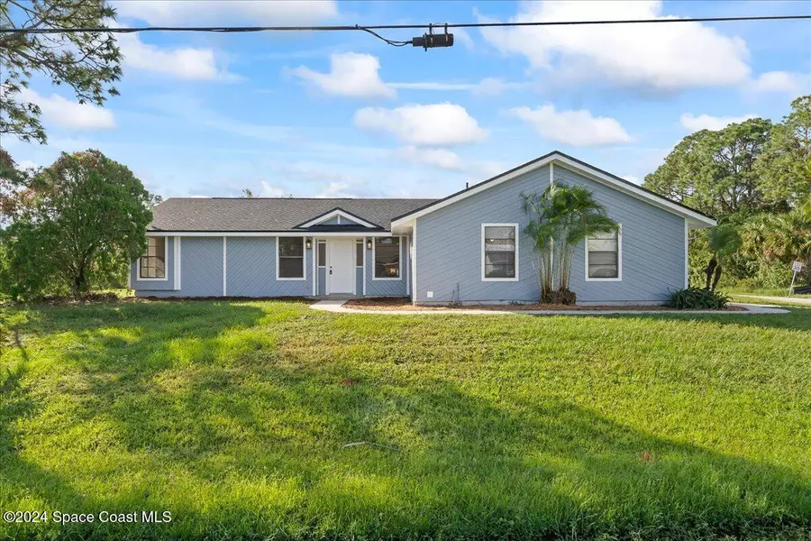 48 Emerson DR NW, Palm Bay, FL 32907