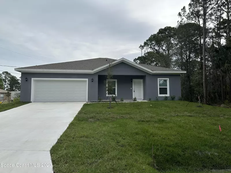 159 Delk AVE NW, Palm Bay, FL 32907