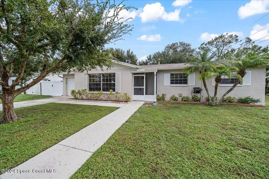 1118 Condado DR, Rockledge, FL 32955