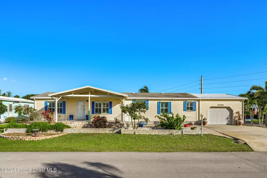 5390 Hammerstone CT #7, Micco, FL 32976