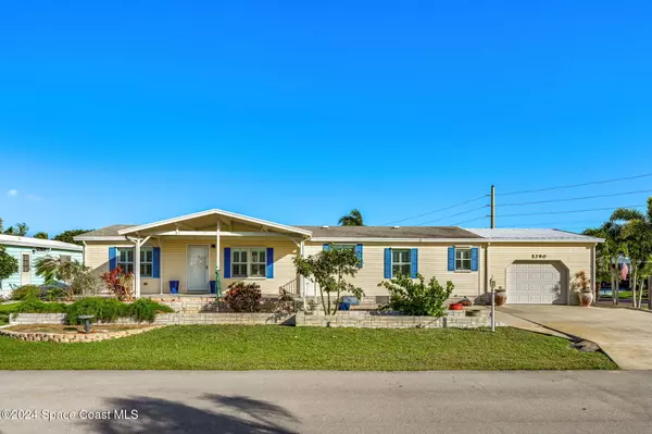 5390 Hammerstone CT #7,  Micco,  FL 32976