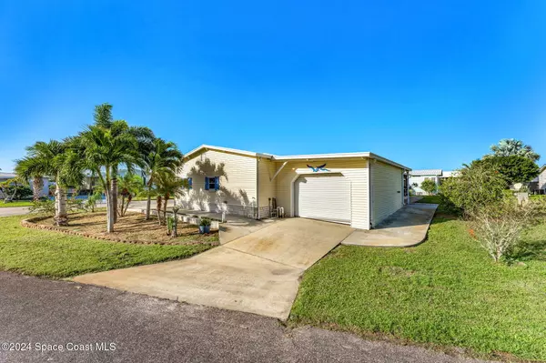 Micco, FL 32976,5390 Hammerstone CT #7