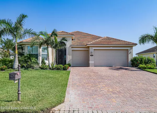 4836 Four Lakes CIR SW, Vero Beach, FL 32968