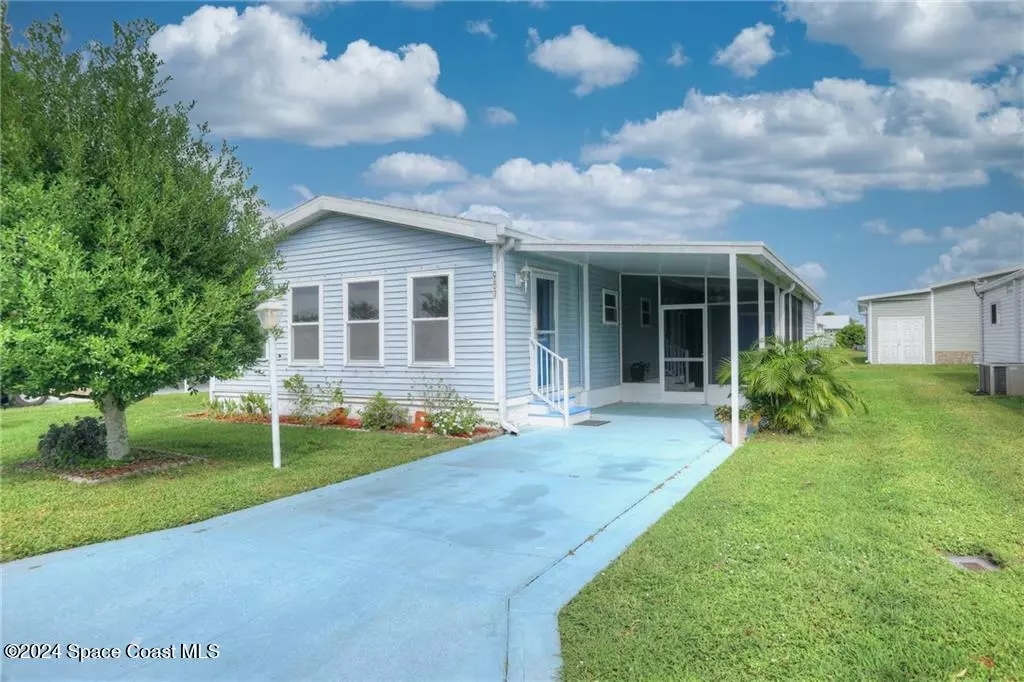 Barefoot Bay, FL 32976,957 Cashew CIR