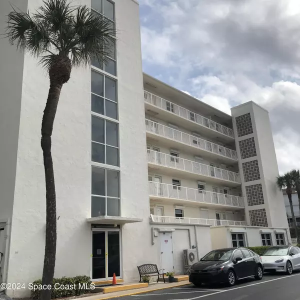 555 Fillmore AVE #406, Cape Canaveral, FL 32920