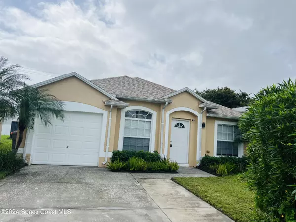 5835 22nd ST, Vero Beach, FL 32966