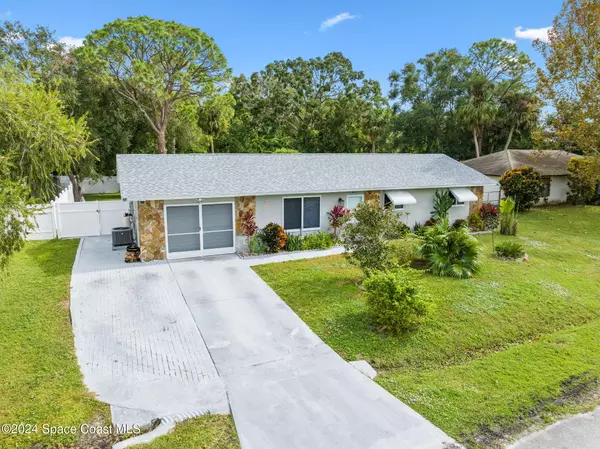 451 Empire AVE NE, Palm Bay, FL 32907