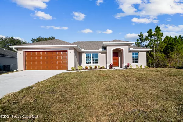 1037 Westport ST SE, Palm Bay, FL 32909