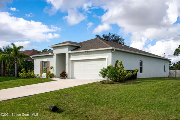 Palm Bay, FL 32908,2046 Harbell AVE SW