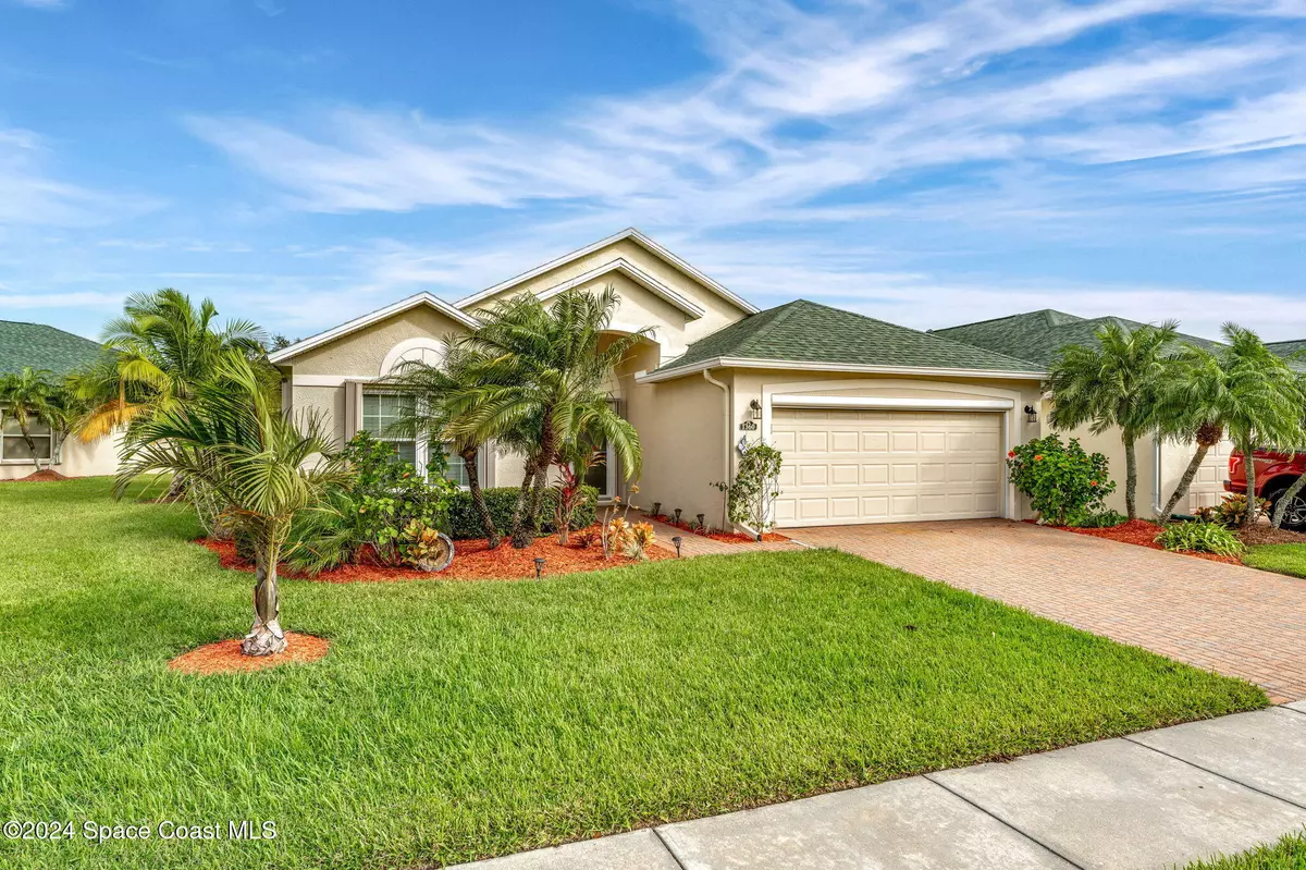 Melbourne, FL 32901,1360 Indian Oaks DR