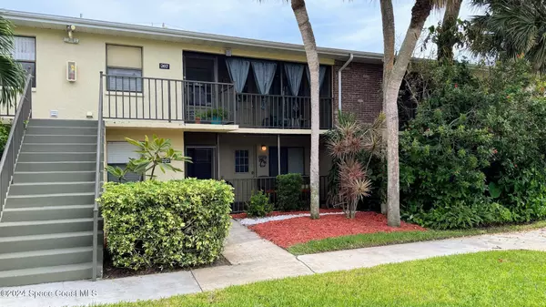 Cocoa Beach, FL 32931,500 Catalina RD #203