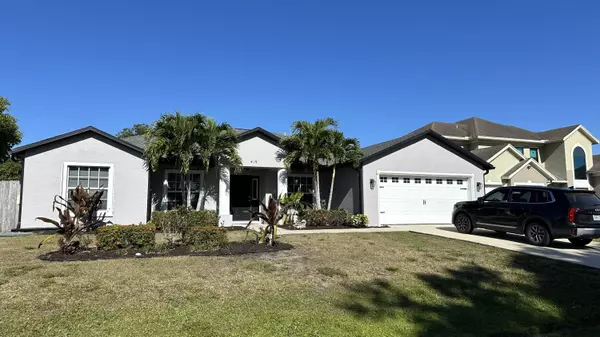 415 SW Ryder ST, Port St Lucie, FL 34953