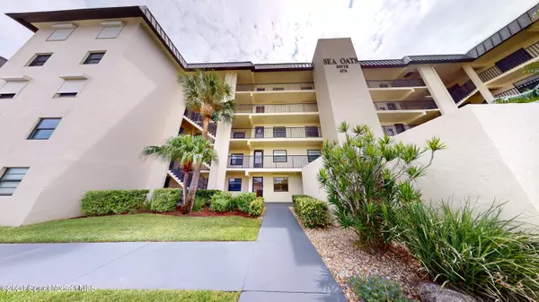 Cocoa Beach, FL 32931,4570 Ocean Beach BLVD #210