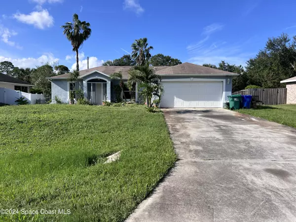 665 Breakwater TER, Sebastian, FL 32958