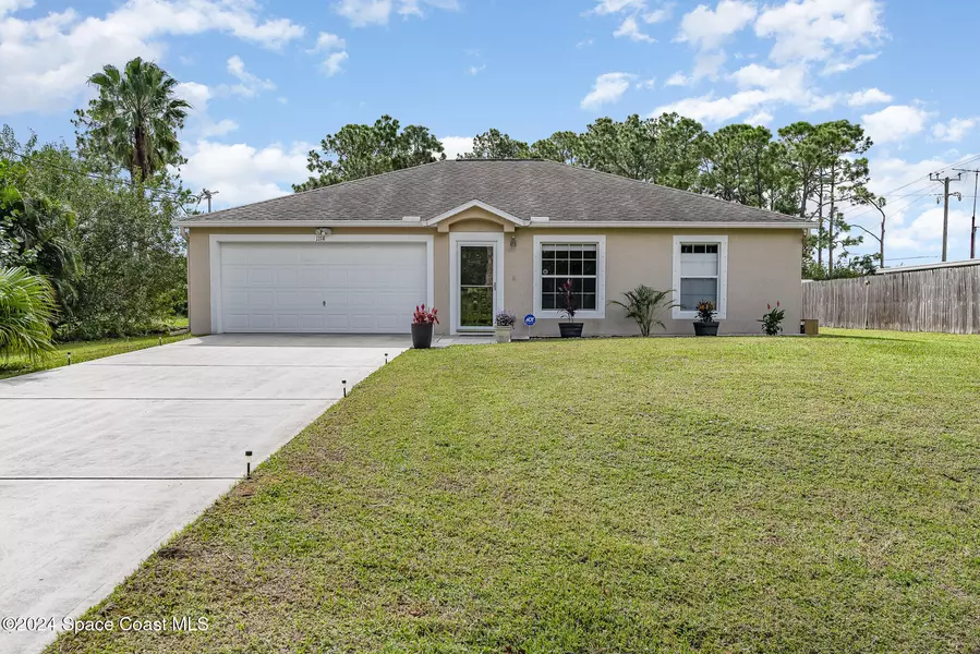 1114 Westunder ST SE, Palm Bay, FL 32909