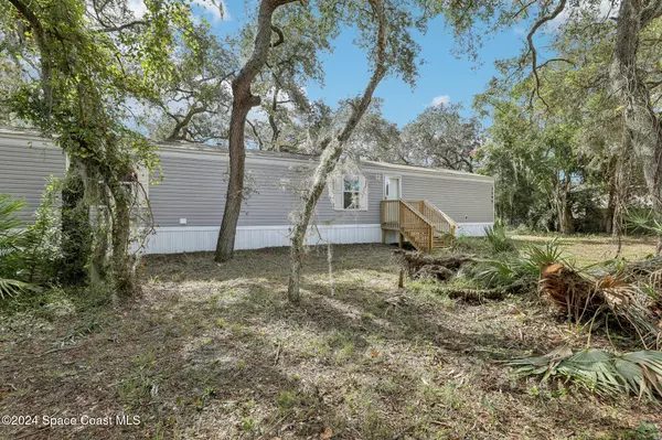 Mims, FL 32754,3245 Keith LN