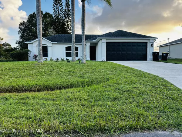 Palm Bay, FL 32907,1060 Altamira ST NW