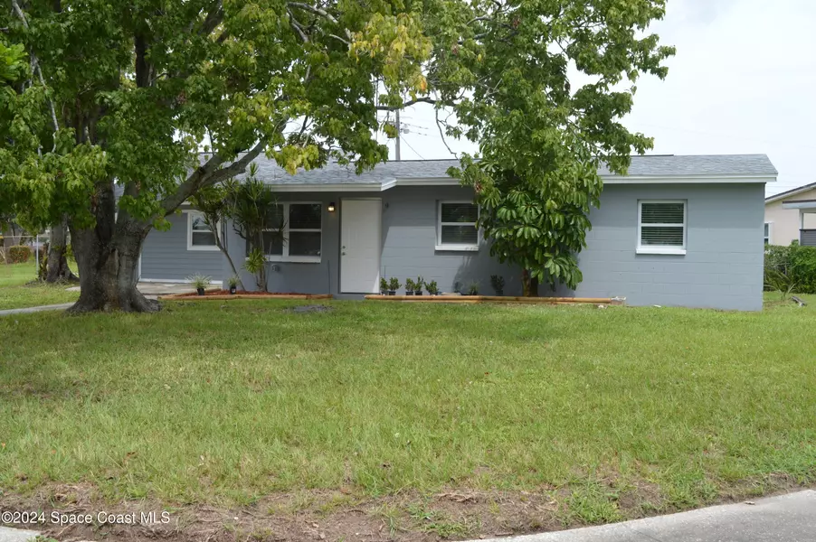 404 Crown BLVD, Melbourne, FL 32901